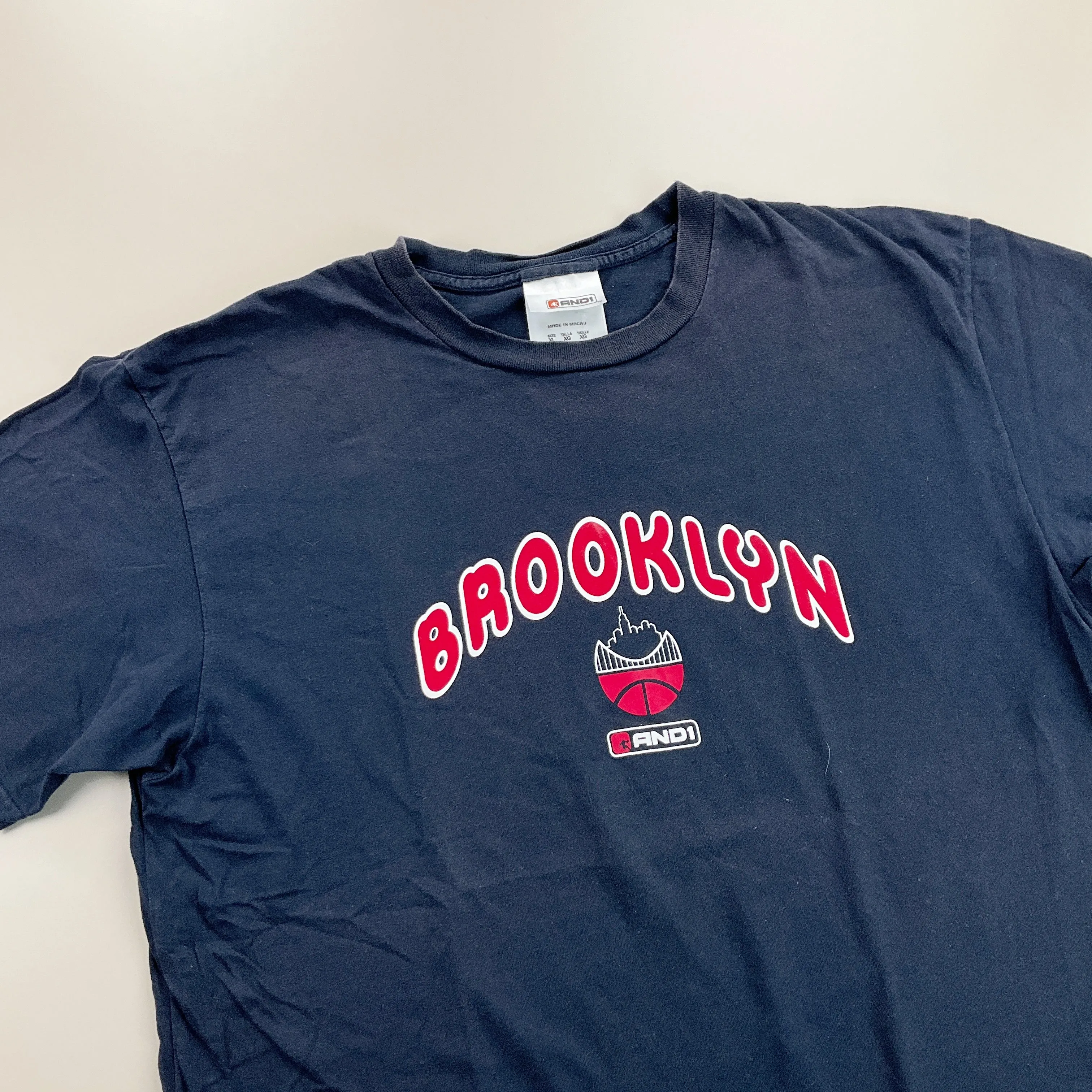 And1 Brooklyn 00s T-Shirt - XL