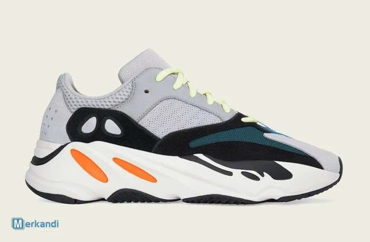 B75571 - Yeezy 700 Wave Runner