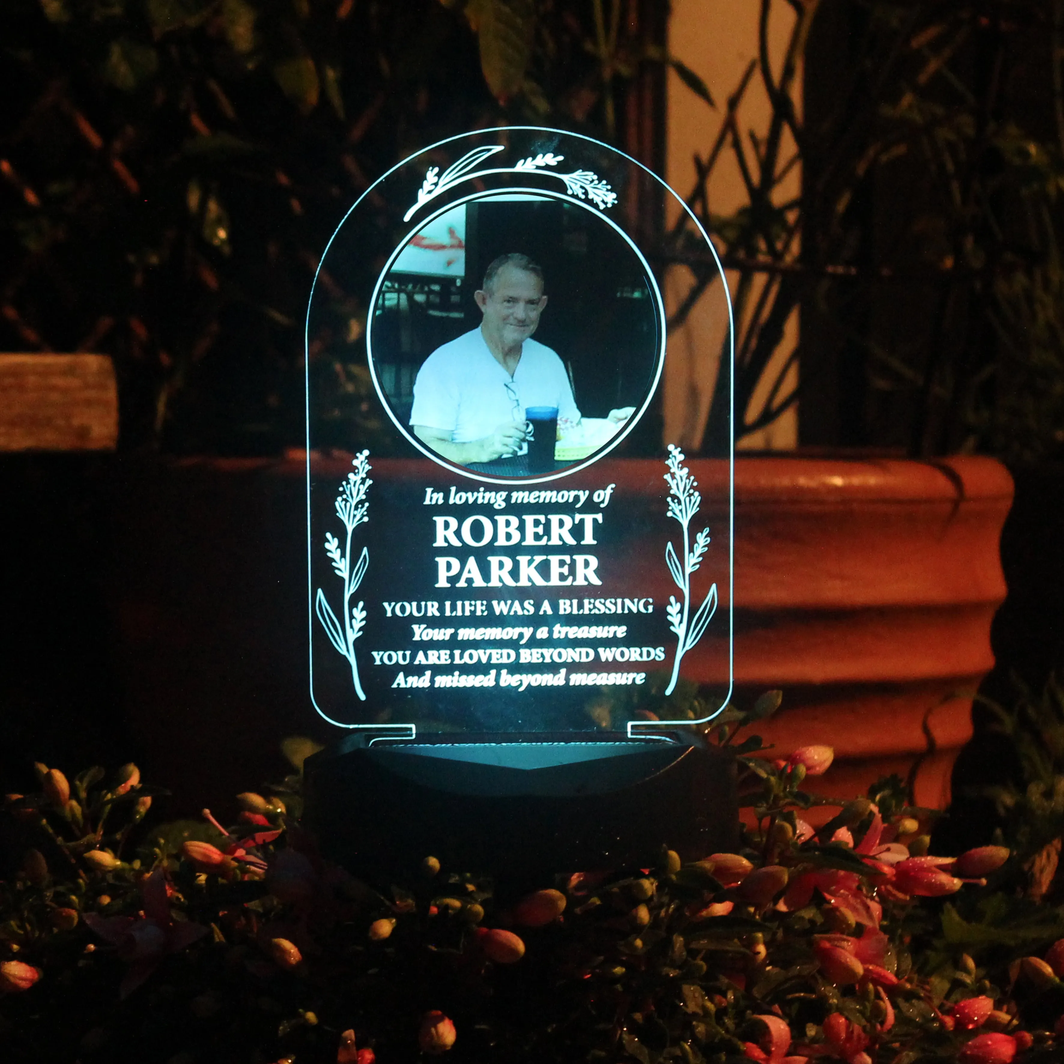 Personalised Memorial Photo Upload & Message Outdoor Solar Light