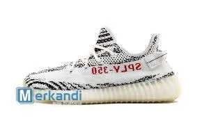 Yeezy 350 V2 Zebra - CP9654