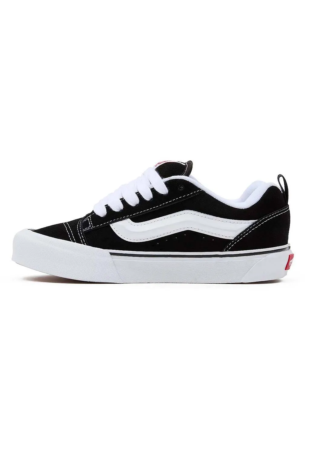 Zapatillas Vans knu skool vn0009qc6bt1 black true white